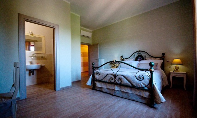 Montefalco Casa | Agriturismo La Madonnina