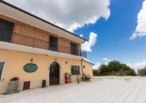 Castelfranci Casa | Agriturismo Montagne Verdi - Irpinia