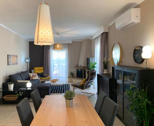 Evosmos Apartamento | Agustin Apartment inThessaloniki -penthouse