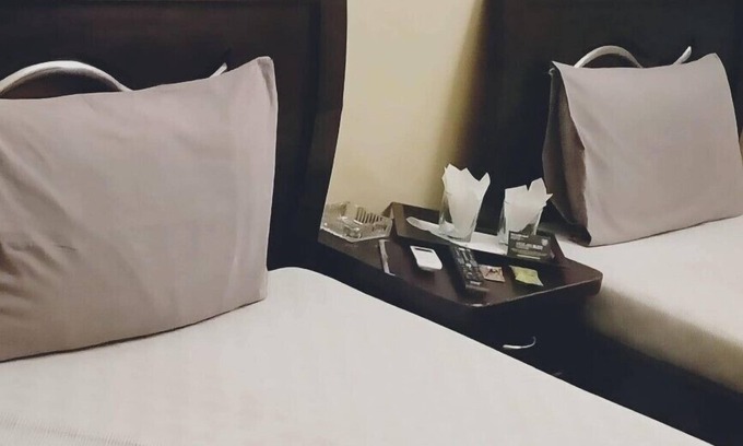 Karachi Hotel | Airport Guest House