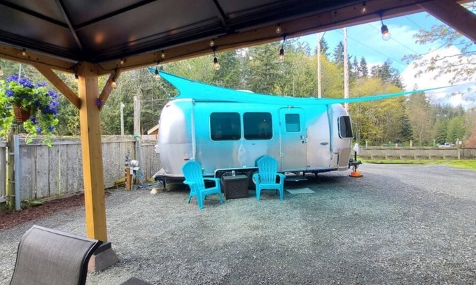 Port Angeles Casa | Airstream - Glamping Airstream w/ Deluxe Private Patio