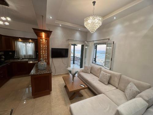 Ano Siros Casa | Akadia Syros