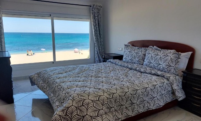Fnideq Apartamento | Al amine plage
