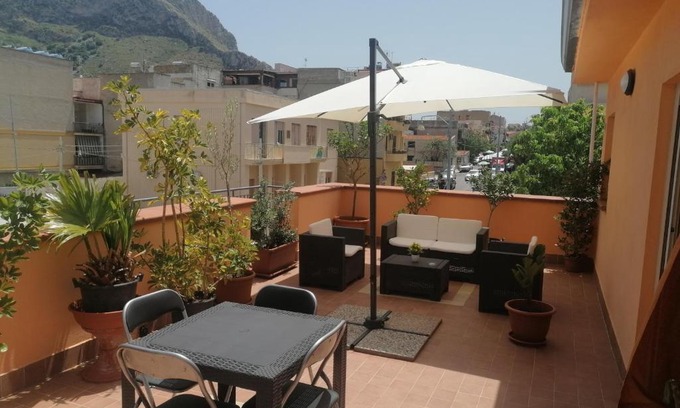 Sferracavallo Apartamento | Alba