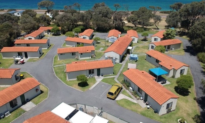Emu Point Chalet De Esquí | Albany's Favourite Beachside Chalet