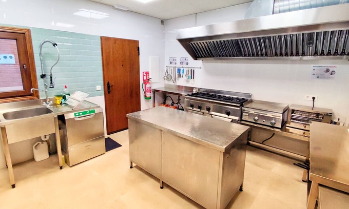 Tordehumos Cabaña | Albergue con Capacidad Hasta 42 Personas