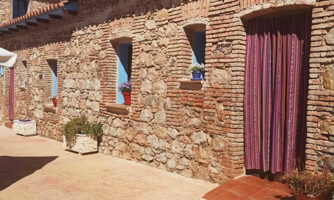 Zarza Capilla Casa | Albergue Rural Zarza Capilla