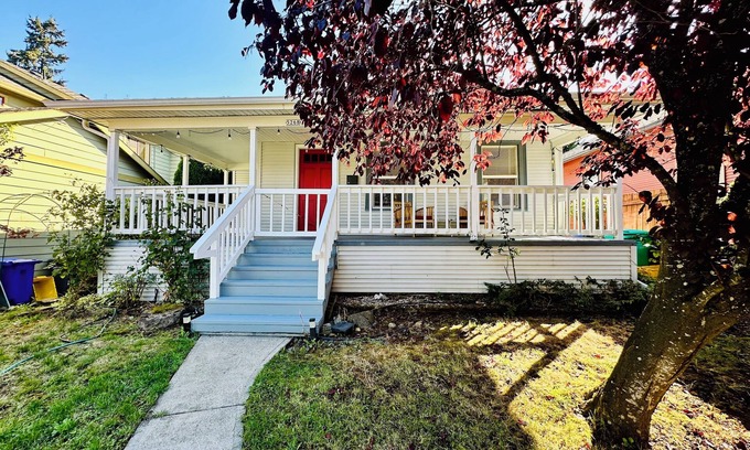 Alberta Arts District Casa | Alberta Arts house walking distance to everything!