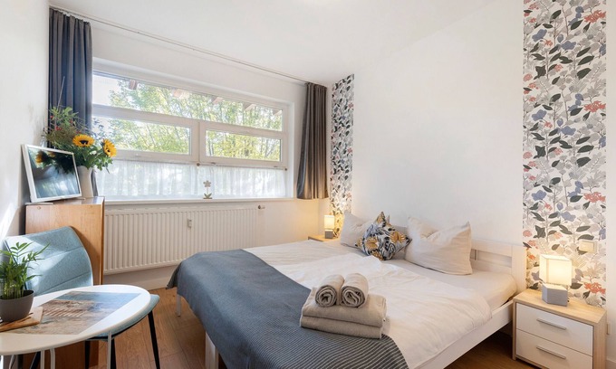 Gross Glienicke Apartamento | Albrechtshof Zimmer Parkblick 2