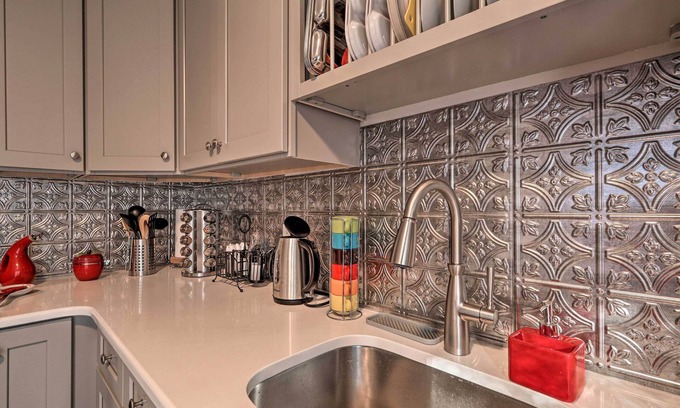 Albrightsville Cabaña | Albrightsville Home w/ Indian Mountain Lake Access