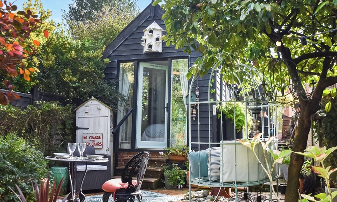 Wangford Cabaña | Alec Hill's Bakehouse