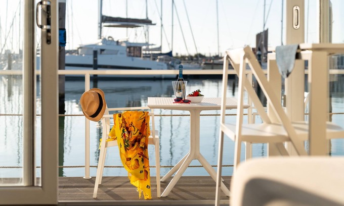 Rimini Casa | Alisea 3 - Nomastay House Boats