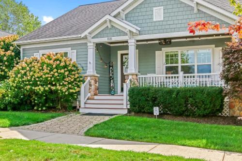 South Haven Casa | All In at Trailside - Community Pool Fire Pit Game Room Nature Trails