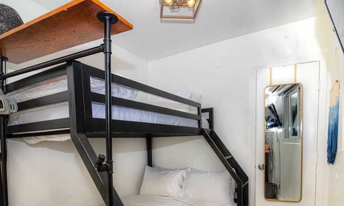 Park Mesa Heights Apartamento | All-in-One Cozy Retreat!