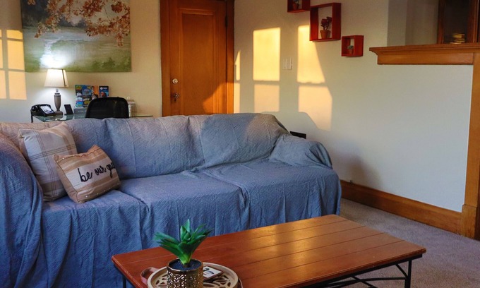 Buffalo Apartamento | All Inclusive! Clean, Comfortable & Fully Furnished Apartment for Travelers Un.2
