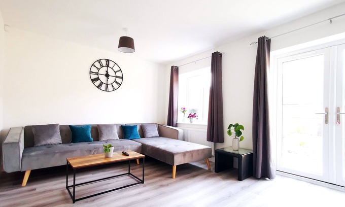 Chorlton-on-Medlock Casa | ALL NEW Stylish Townhouse 5mins To Manchester City Centre