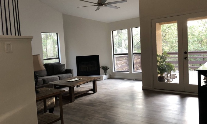 Ruidoso Downs Condominio | All The Wild Horses