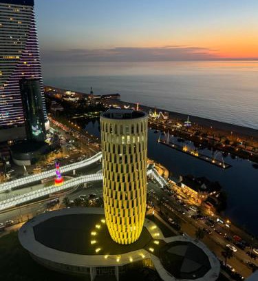 New Boulevard Hotel | Alliance Palace In Aparthotel