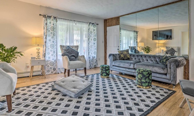 Deer Park Casa | Alluring Deer Park Hideaway w/ Fenced-In Yard!