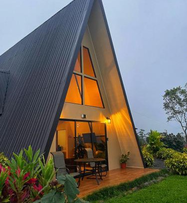 Monterrey Chalet De Esquí | Alma Luna Villa Arenal