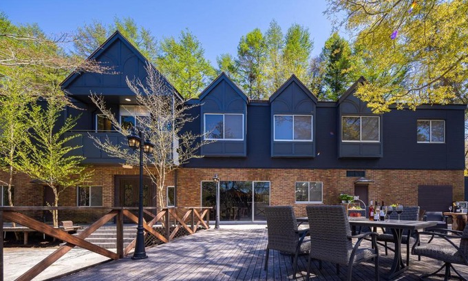 Yamanakako Hotel | Almeria Hotel