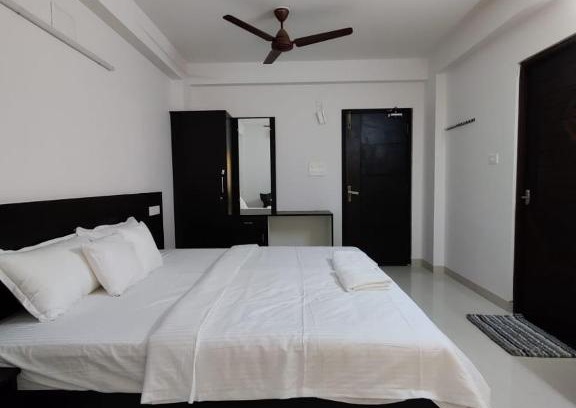 Hope College Hotel | Alohaa Homestel