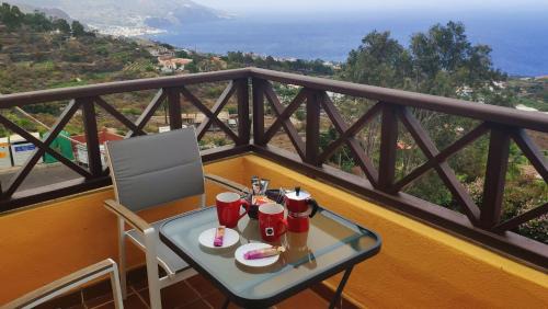 Breña Baja Apartamento | Alojamiento ISLA BONITA con balcón vista al mar