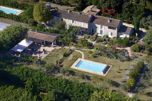 St.-Remy-de-Provence Apartamento | Alpilles Cottage Philippe's Farm Gite 55m2 - 2 chambres - calme - piscine mas des figues - agritourisme bio - 3km Saint Rémy de Provence - Parc Naturel Régional des Alpilles - 6km Baux de Provence -