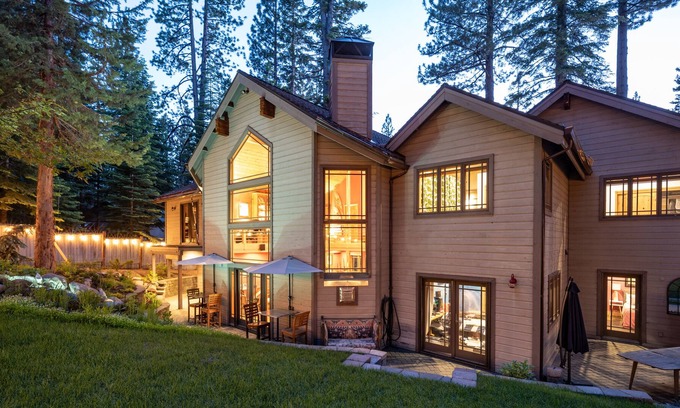 Tahoe Paradise Chalet De Esquí | Alpine Estate W/ Hot Tub