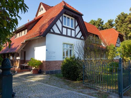 Thiessow Apartamento | Altes Lotsenhaus Thiessow