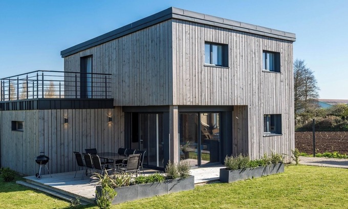 Sibiril Casa | Altitude Marine property