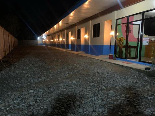 Tandag Apartamento | Alwins Beach Resort