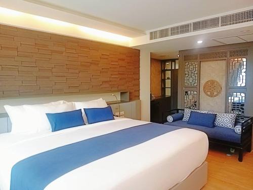 Chang Khlan Hotel | Ama's House Luxury Boutique Hotel