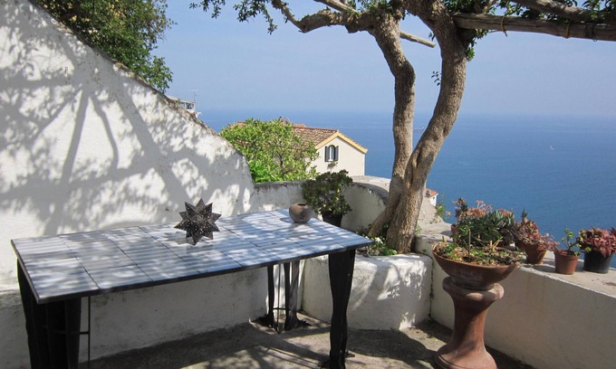 Raito Casa | Costa de Amalfi, característico de la Casa Blanca, fantástica terraza con vistas al mar