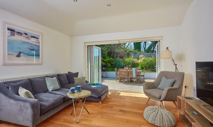 St. Agnes Casa | Amaroo