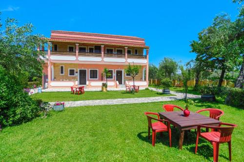 Almiros Beach Apartamento | Amarylis Apartment