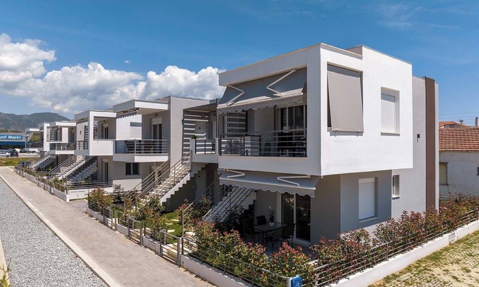 Ofrinion Apartamento | Amarylis Residential Complex-One Bedroom Apartment