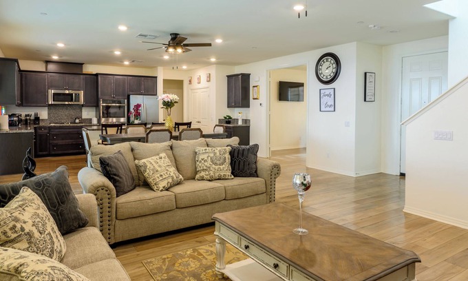 Winchester Villa | Amaze Manors Winchester Villa - 10 Mins Vineyards & Hot Air Balloon