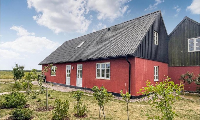 Østermarie Apartamento | Amazing Apartment In Østermarie