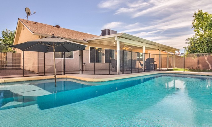 Camelot Estates Casa | Increíble AZ Fotografía bendice Este hermoso NE Mesa casa con piscina
