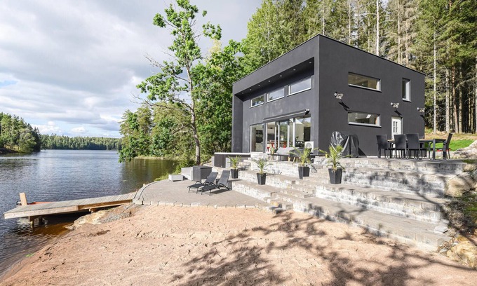 Boras Municipality Casa | Bonita casa en Borås con vistas al mar