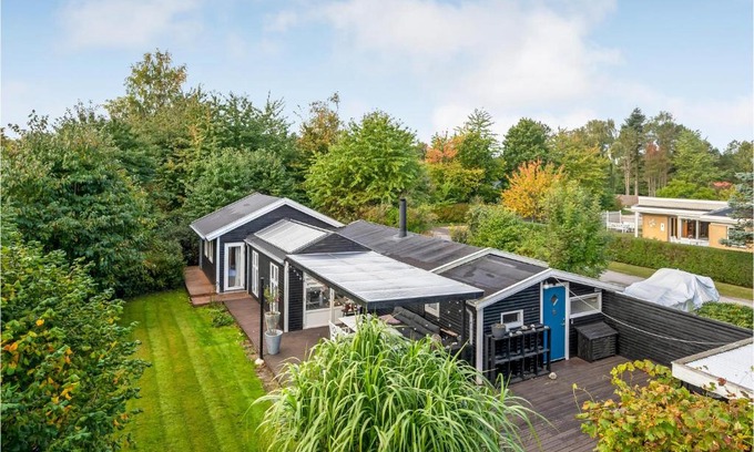 Smidstrup Strand Casa | Amazing Home In Gilleleje With Kitchen
