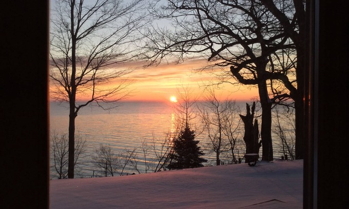 Cleveland Casa | Impresionantes vistas al lago, de fácil acceso y cerca del estrecho de Whistling