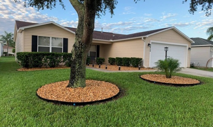 Lynnhaven Casa | AMAZING LOCATION! 3 bdrm , WiFi, Cable, Gas Golf Cart