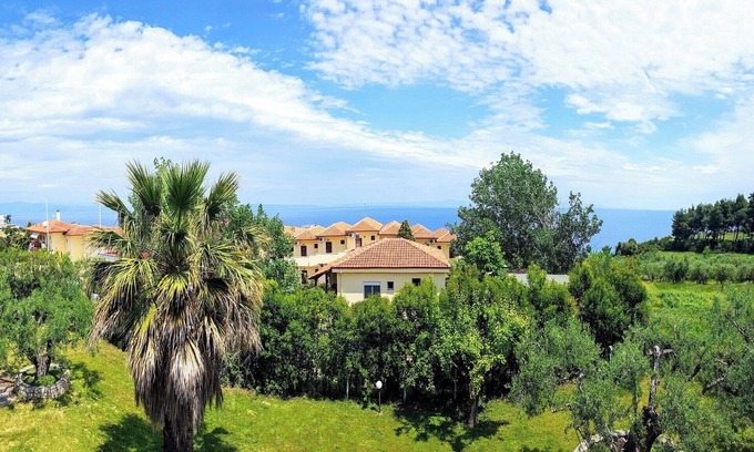 Afytos Apartamento | Amazing Sea View Loft, Afitos