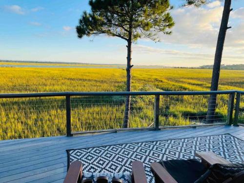 Folly Beach Casa | Amazing views! Hot tub! 5 beds! Walk to beach!