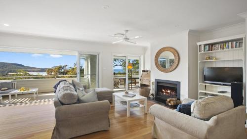 Killcare Casa | Amazing Views, Pet friendly on Grandview
