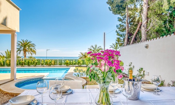 Alcossebre Villa | Increíble Villa con piscina y vistas al mar WIFI