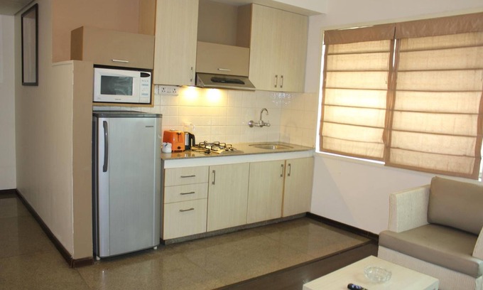 Jayanagar Apartamento | AMC Comforts at Brigade Homestead