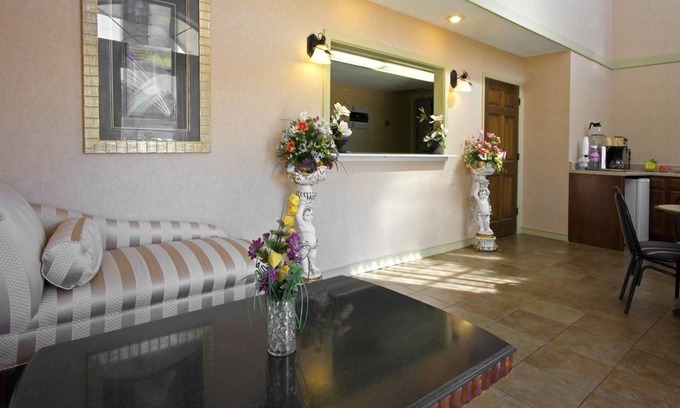 Northlake Hotel | Americas Best Value Inn Anderson, SC